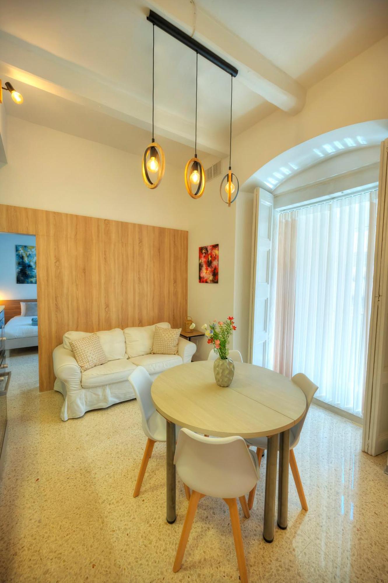 Tasteful 2Bedrooms With Maltese Balcony Mcop1-2 Valletta Buitenkant foto